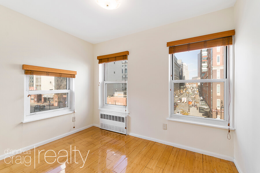 Top Floor Two Bedroom in Boerum Hill