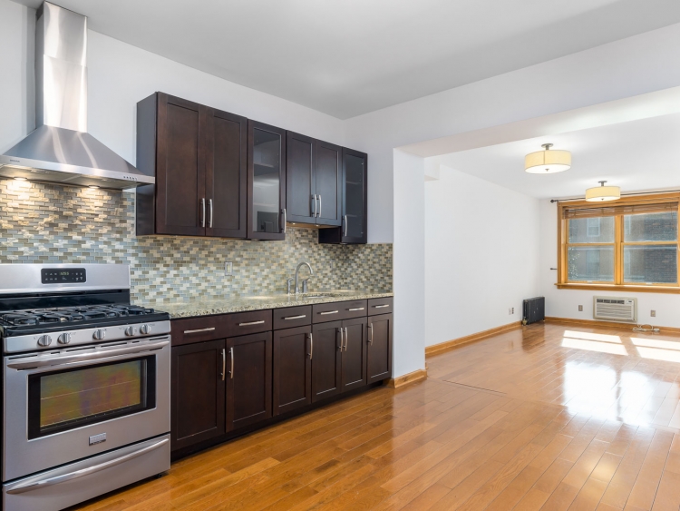 1 Bedroom in Carroll Gardens w/Laundry
