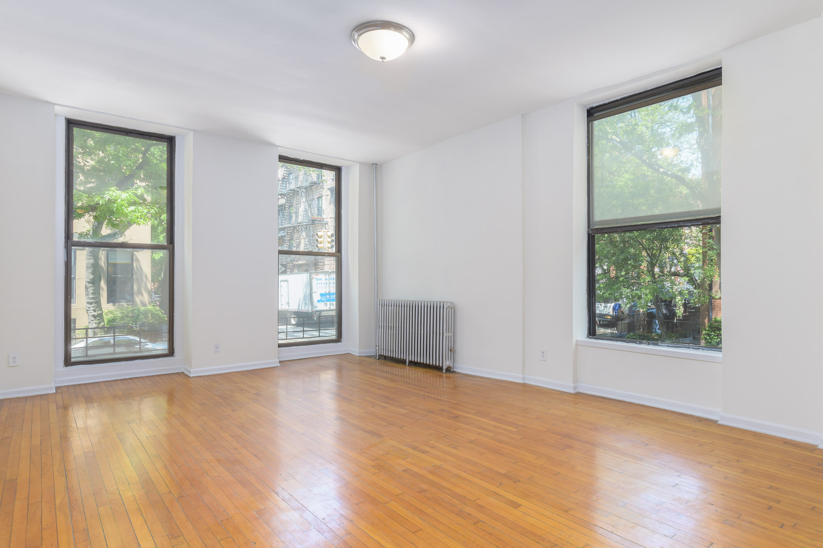 Brownstone 2 Bedroom w/Laundry in Cobble Hill