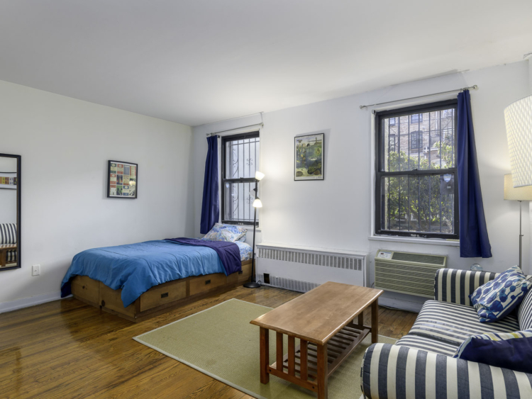 Large Ground Floor Studio in Cobble Hill
