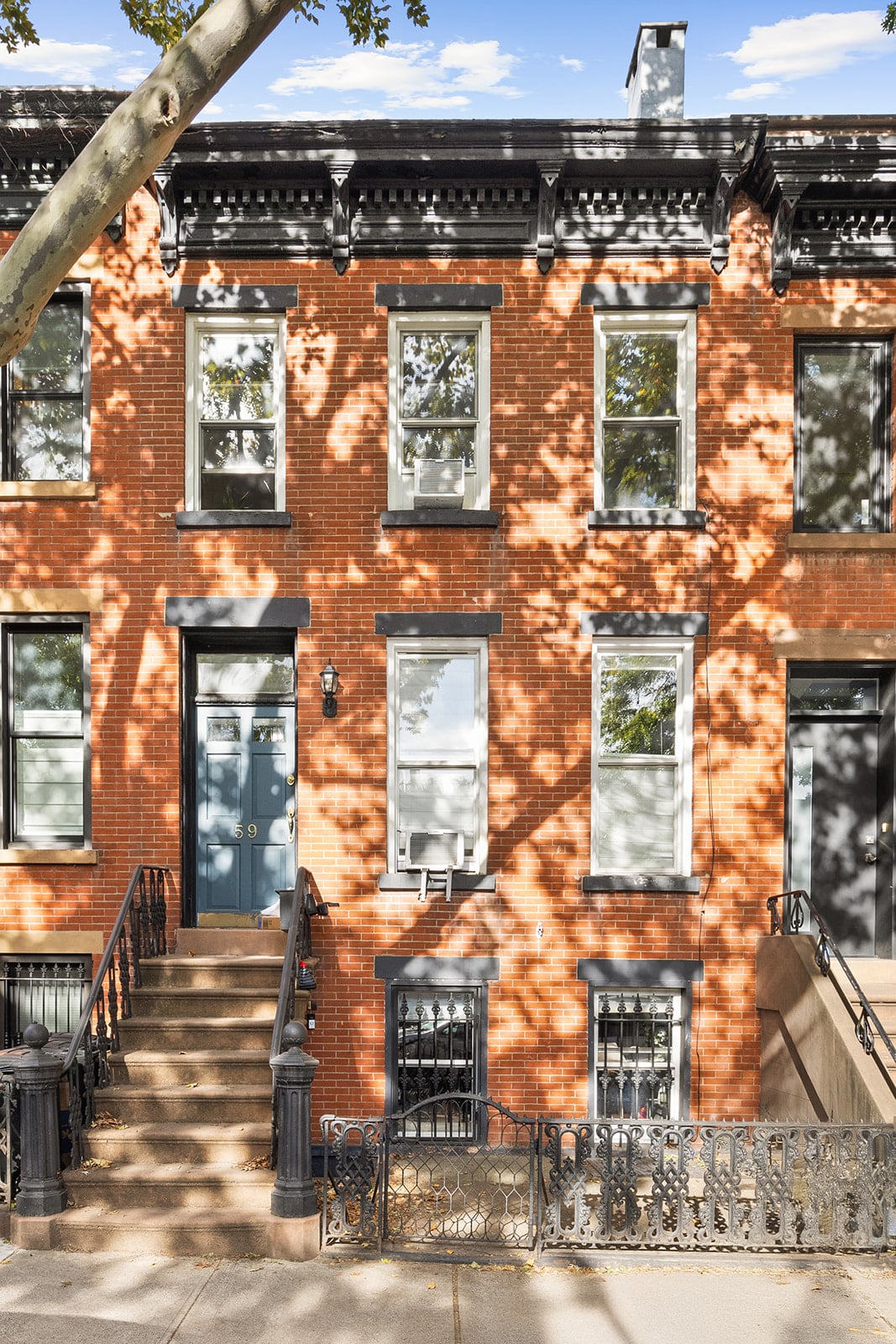 Two Family Townhouse in Carroll Gardens