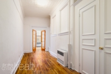 233-5thAve-2L_005