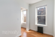 556_Henry_St_Apt_2_web-wm_05