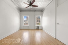 90 2nd St