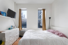 221_Ave_A_Apt_4_web_wm_02